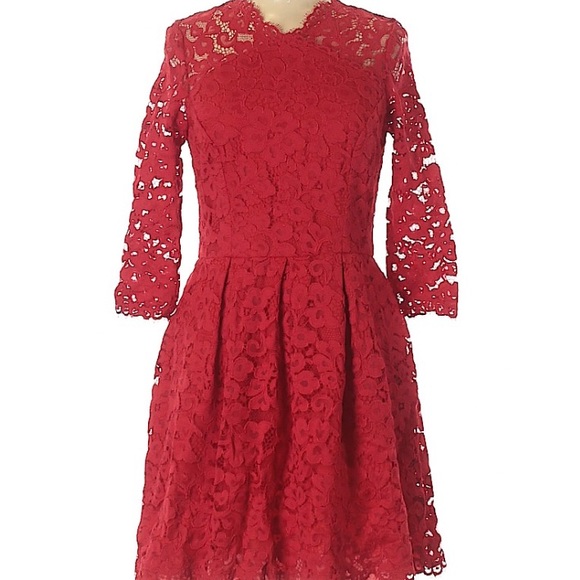 Shoshanna Dresses & Skirts - Red Lace Lined Shoshanna Dress